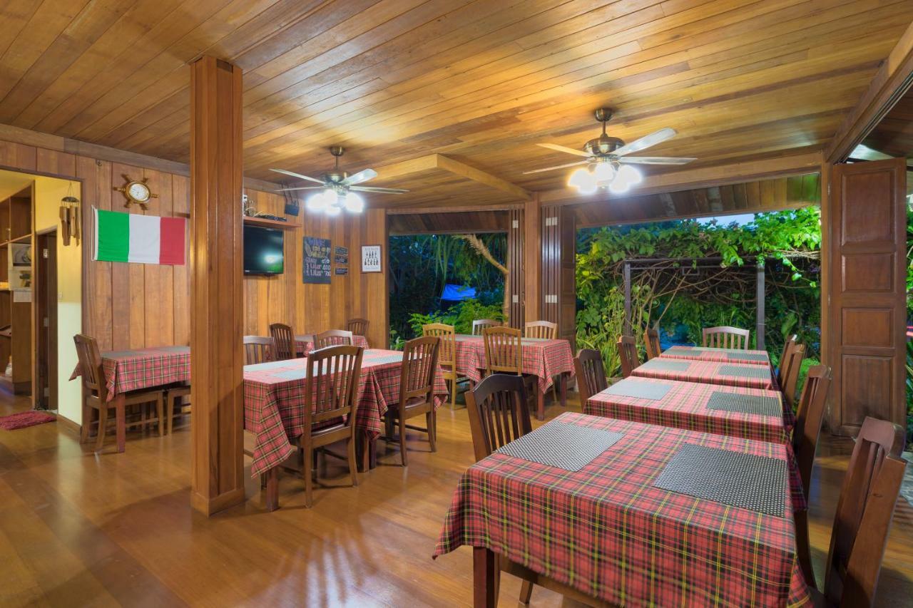 La Luna Italian Restaurant & Accommodation 코 리페 외부 사진